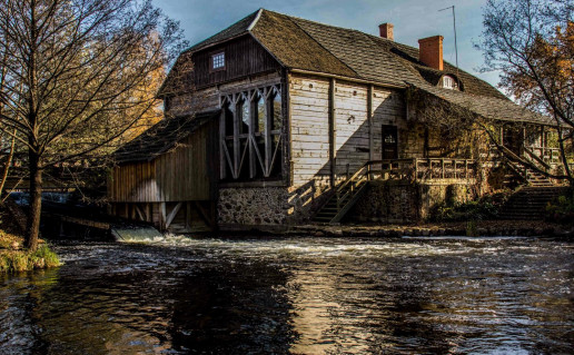 12_Ginuciu  vandens malunas ANP archyvas.jpg